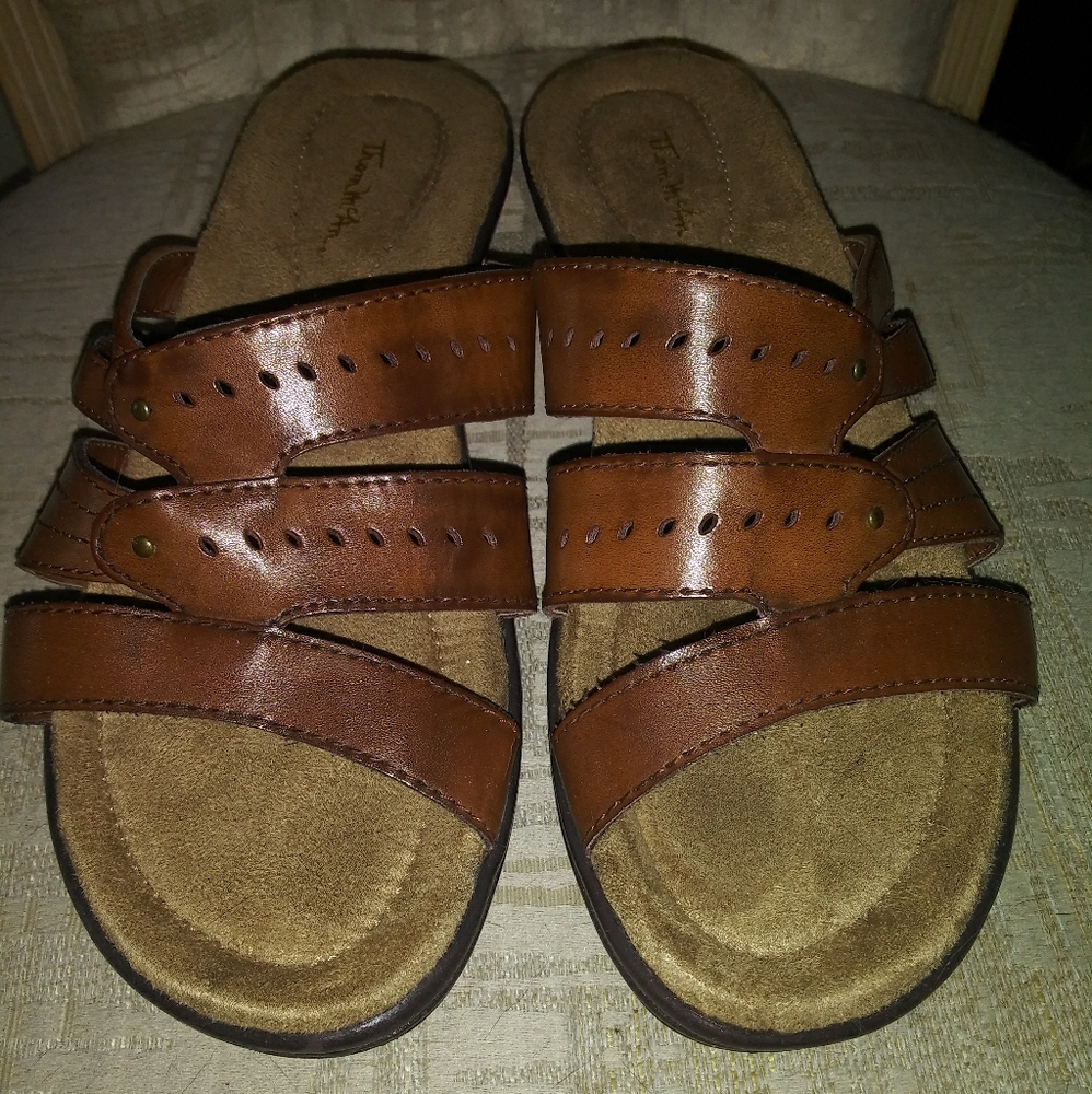 Thom McAn brown leather slides